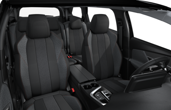 Peugeot 5008 GT interior 3